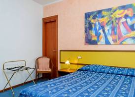 Bes Hotel Papa San Pellegrino Terme 5