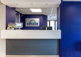 Days Inn by Wyndham London Stansted Airport 4
