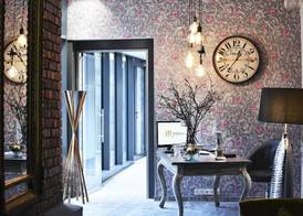 MOMENTS Boutique Hotel 2