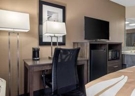Quality Inn and Conference Center 4