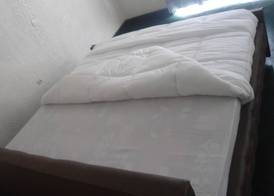 AIRPORT INN MOTEL 3