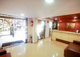 Hotel Lucky Bandra 3
