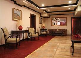 Shiroka Laka Hotel 5