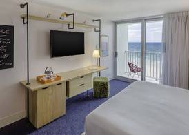 Plunge Beach Resort 4
