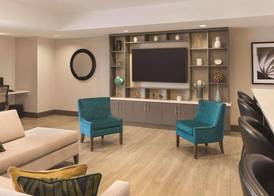Park Inn by Radisson, Calgary Airport North, AB 2