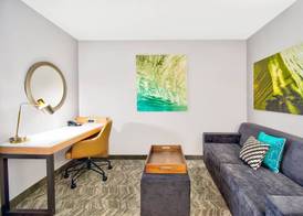 SpringHill Suites By Marriott Erie 5