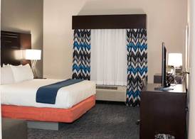 Holiday Inn Express & Suites OKLAHOMA CITY SOUTHEAST - I-35 by IHG 2