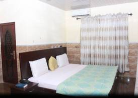 L & L Executive Hotels and Suites 5