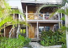 Las Rocas Resort and Dive Center 2