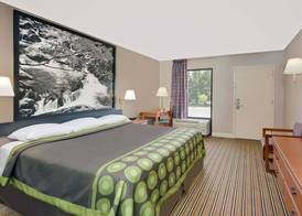 Super 8 by Wyndham Athens 5