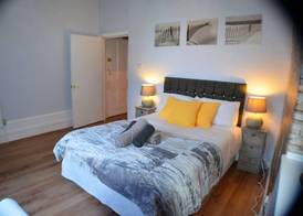 Queens Guesthouse Manchester 2