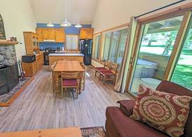 Circle 4 Condo 14 2