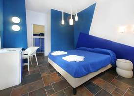 Regent Beach Hotel & Apartments 5