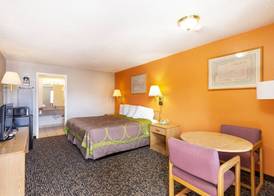 Cedar Valley Inn 4