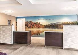 La Quinta by Wyndham Salem NH 4