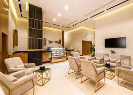 Dancenter Luxury Central King Fahd Road Formerly Anan Hotel 5