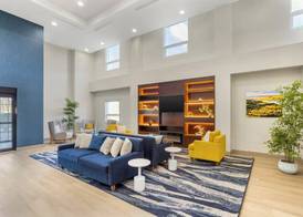 Comfort Suites Central Valley - Woodbury 2