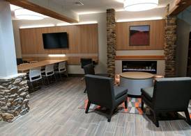 Microtel Inn & Suites by Wyndham Clarion 3