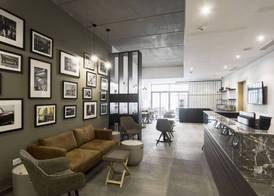 Mr Todd Hotel 3