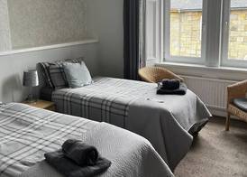 Dunarle Guesthouse 5