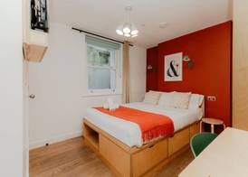 Kensington Stay 2