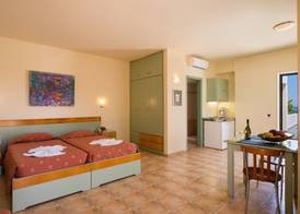 Nireas Hotel 4