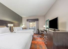 Holiday Inn Express & Suites Shawnee - Kansas City West by IHG 5