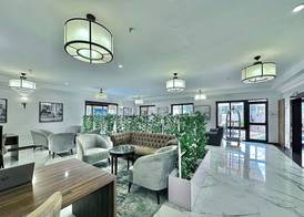 Victoria Crown Plaza Hotel 2