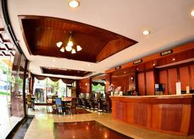 Silom Village Inn 2