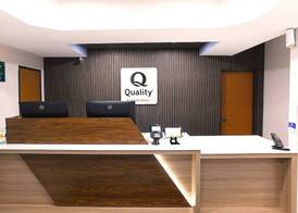 Quality Inn Pontiac 2