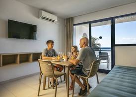 Pins Platja Apartments 4