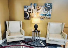Suburban Studios Charlotte – Executive Park 2