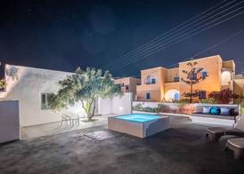 Majestic Sky Luxury Suites 4