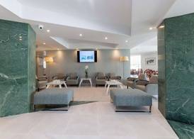 Reverence Life Hotel - Adults Only 4