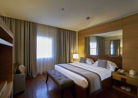 Coral Beach Hotel And Resort Beirut 5