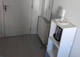 Private Rooms in a Peaceful Neighborhood 3