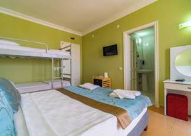DE MARE FAMILY Hotel 2
