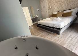 San Pietro Rooms 84 5