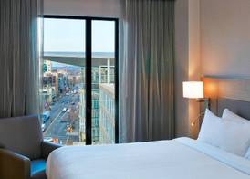 AC Hotel by Marriott Minneapolis Downtown 3