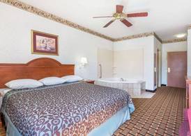 Days Inn by Wyndham, Glen Allen - Richmond North 4