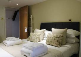 The Chequers Inn 5