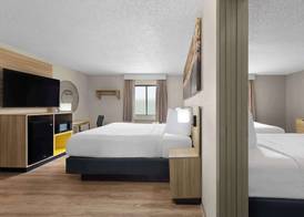 Days Inn by Wyndham Carthage 5