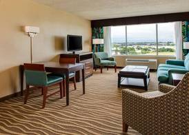 Holiday Inn & Suites OVERLAND PARK-WEST by IHG 4