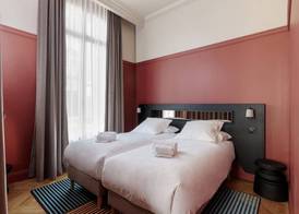 Frenchdoor Tours Corneille 4