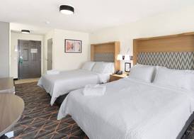 Holiday Inn REDDING by IHG 2