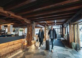 Zermatt Budget Rooms at Alpen Resort, Spa & Dining 2
