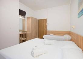 Hotel Blue Ribbon 5