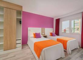 Aparthotel Acuasol 4