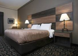 Quality Inn & Suites Boone - University Area 5