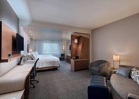Courtyard by Marriott Houston Sugar Land/Lake Pointe 5